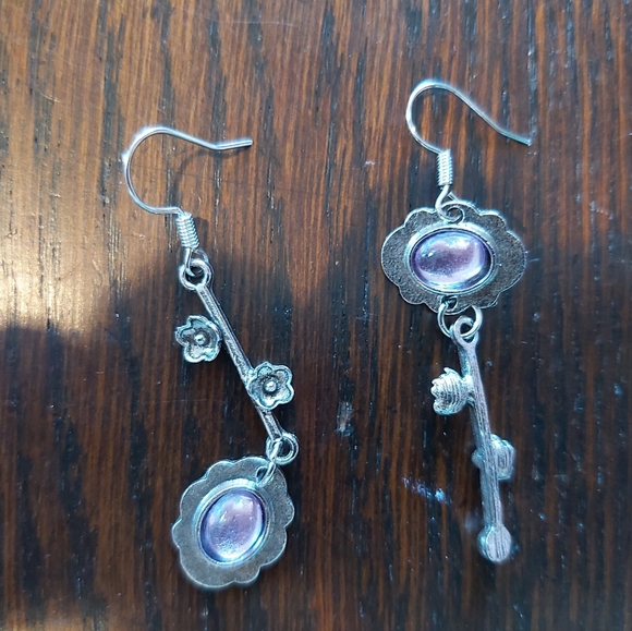 **NEW** Gem drop earrings